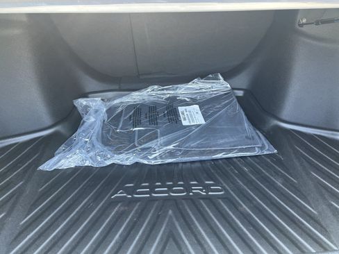Used 2025 Honda Accord Sport image 34