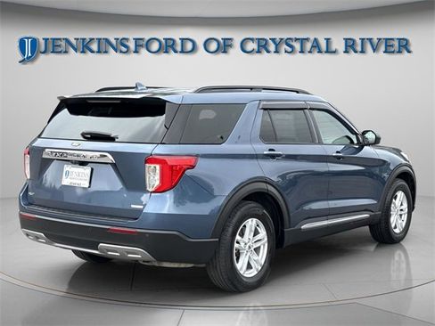 Used 2020 Ford Explorer XLT w/ Equipment Group 202A image 9