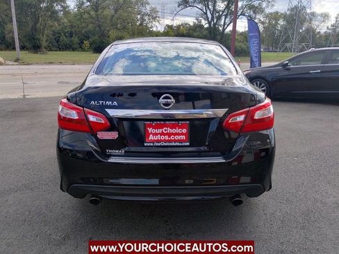 Used 2016 Nissan Altima 2.5 S w/ Power Driver Seat Package image 4