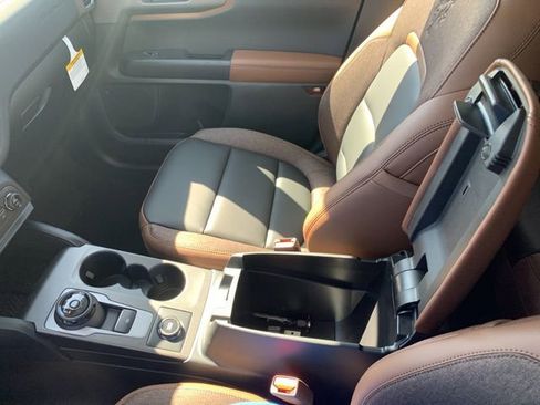 New 2026 Ford Bronco Sport Outer Banks w/ Outer Banks Tech Package+ AWD/4WD image 35