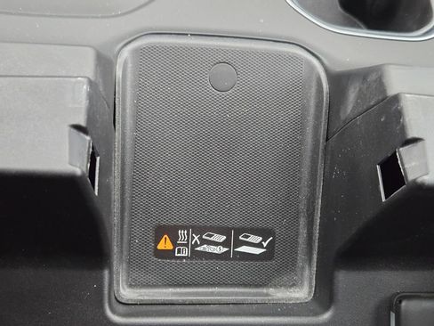 New 2025 GMC Sierra 2500 Denali w/ Denali Reserve Package image 33