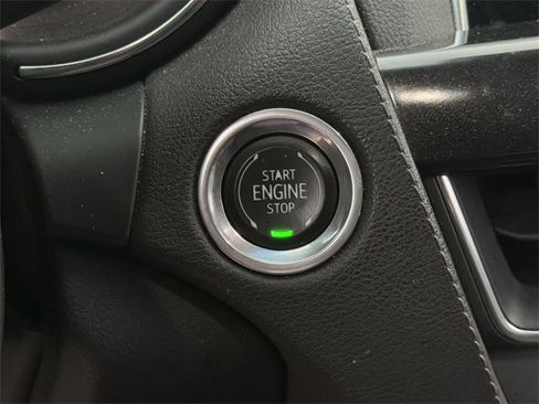 Certified 2020 Cadillac CT5 Luxury w/ Sun And Sound Package image 23