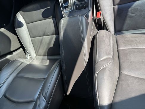 Used 2019 Cadillac XT4 Premium Luxury w/ Cold Weather Package image 47