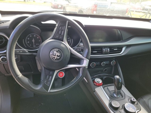 Used 2018 Alfa Romeo Stelvio AWD w/ Cold Weather Package image 14