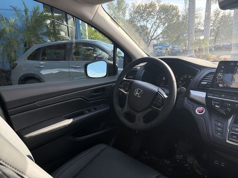 New 2026 Honda Odyssey EX-L image 17