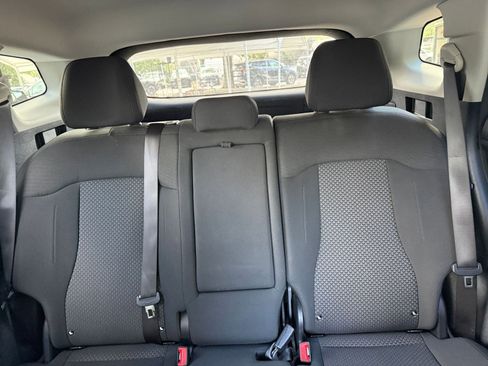 Used 2025 Kia Sportage LX FWD image 36