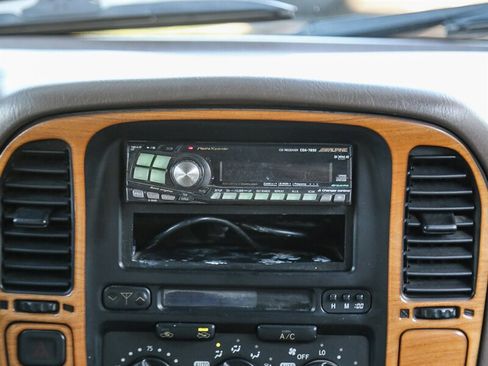 Used 1998 Toyota Land Cruiser image 16