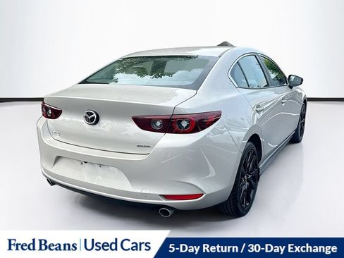 Used 2024 MAZDA MAZDA3 s FWD image 9