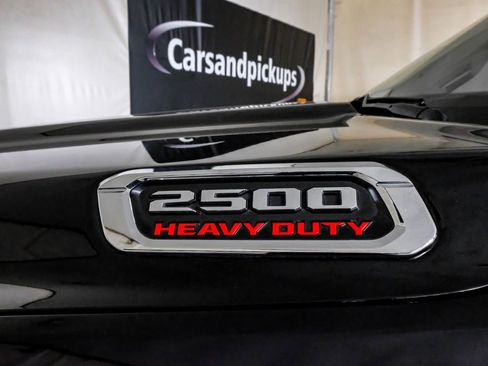 Used 2019 RAM 2500 Limited image 44