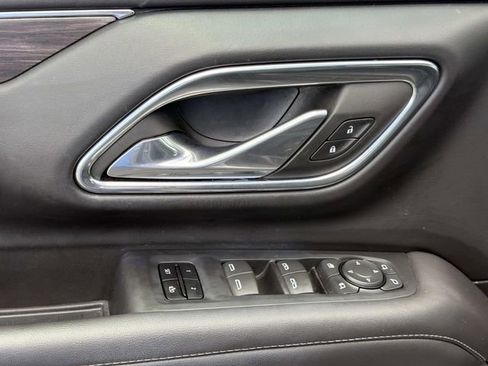 Used 2024 Chevrolet Tahoe LT w/ Luxury Package RWD image 25