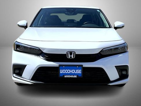 Used 2024 Honda Civic Touring image 2
