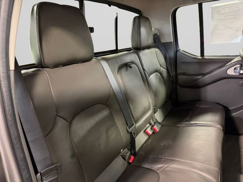 Used 2016 Nissan Frontier PRO-4X w/ Pro-4x Luxury Package AWD/4WD image 25
