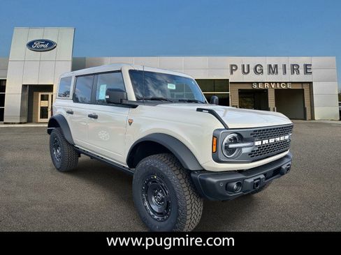 New 2025 Ford Bronco Badlands AWD/4WD image 1