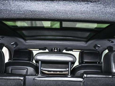 Used 2020 Porsche Cayenne E-Hybrid image 68