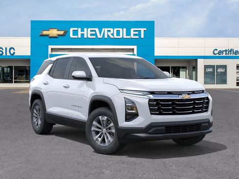 New 2026 Chevrolet Equinox LT w/ Convenience Package II AWD/4WD image 9