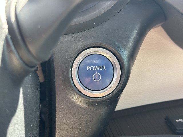 Used 2021 Toyota Sienna XLE FWD image 28