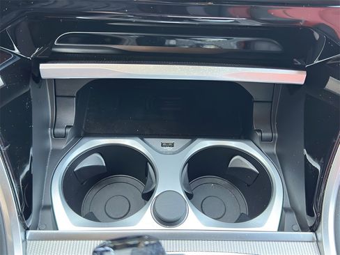 Used 2025 BMW 840i xDrive w/ M Sport Professional Package image 44