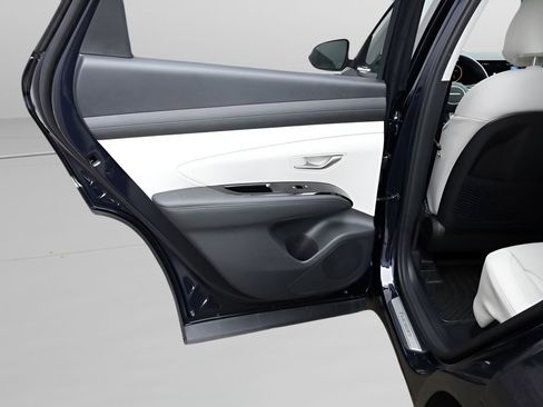 Used 2026 Hyundai Tucson Limited w/ Tow & Go Package image 16