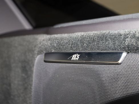 Used 2021 Acura NSX image 42