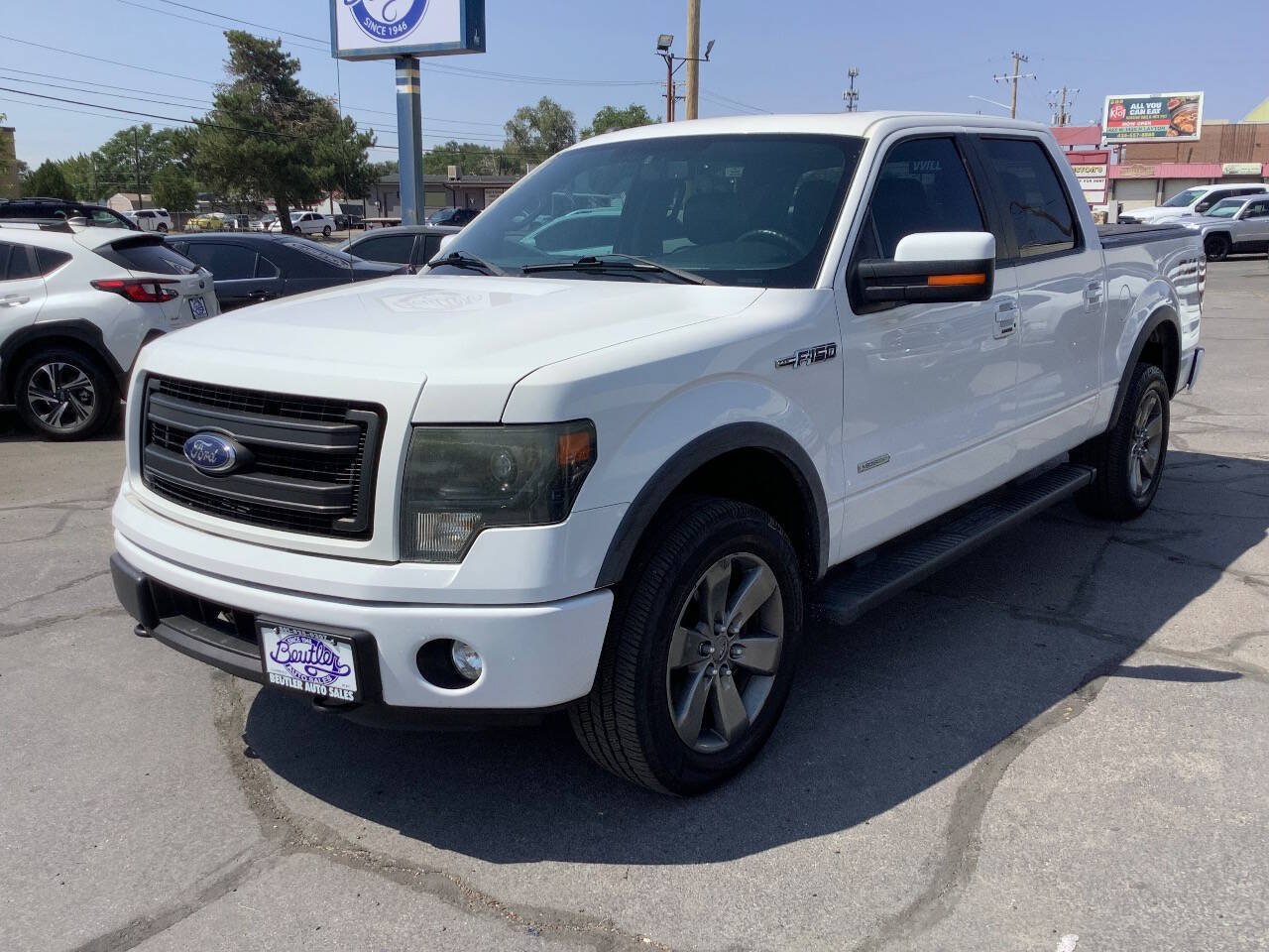 Used 2014 Ford F150 FX4 w/ Equipment Group 402A Luxury AWD/4WD image 21