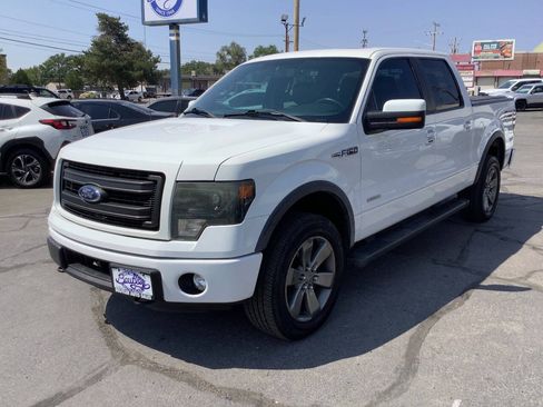 Used 2014 Ford F150 FX4 w/ Equipment Group 402A Luxury AWD/4WD image 21