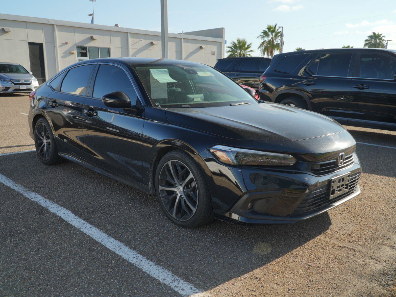 Used 2024 Honda Civic Touring image 3