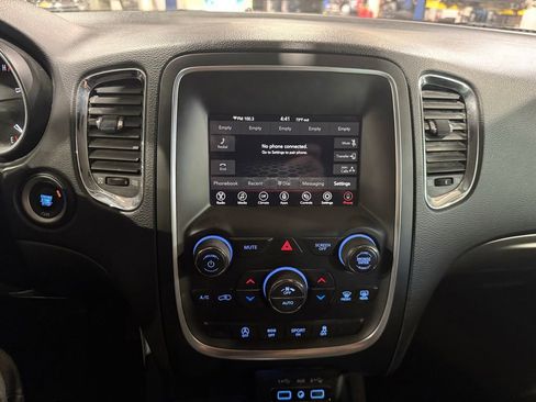 Used 2019 Dodge Durango SXT w/ 3rd Row Seating Group RWD image 16