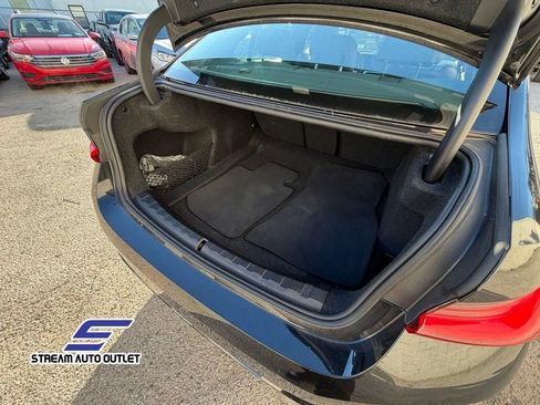 Used 2024 BMW 330i xDrive 330i xDrive image 19