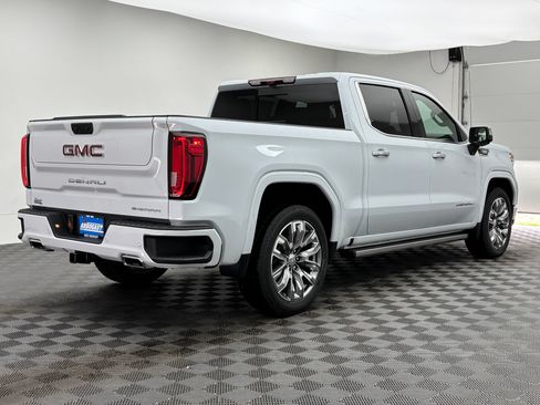 New 2026 GMC Sierra 1500 Denali w/ Denali Reserve Package AWD/4WD image 10