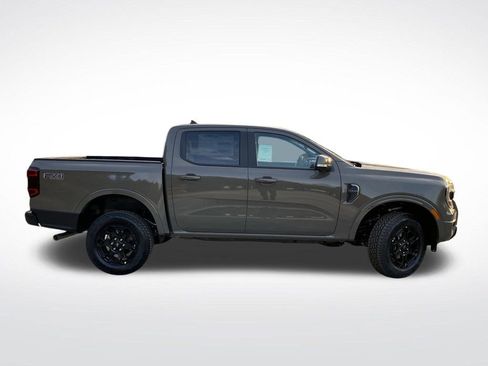 New 2025 Ford Ranger Lariat w/ FX4 Off-Road Package image 3