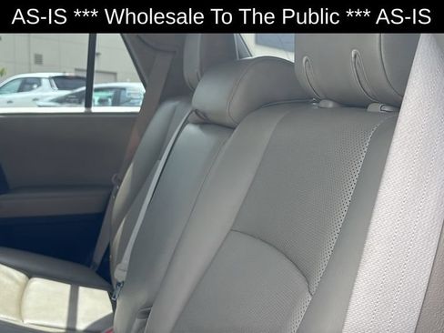 Used 2014 Toyota 4Runner Limited AWD/4WD image 29