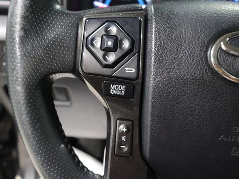 Used 2016 Toyota 4Runner Trail w/ Convenience Package AWD/4WD image 32