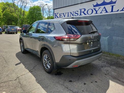 Used 2023 Nissan Rogue S AWD/4WD image 8