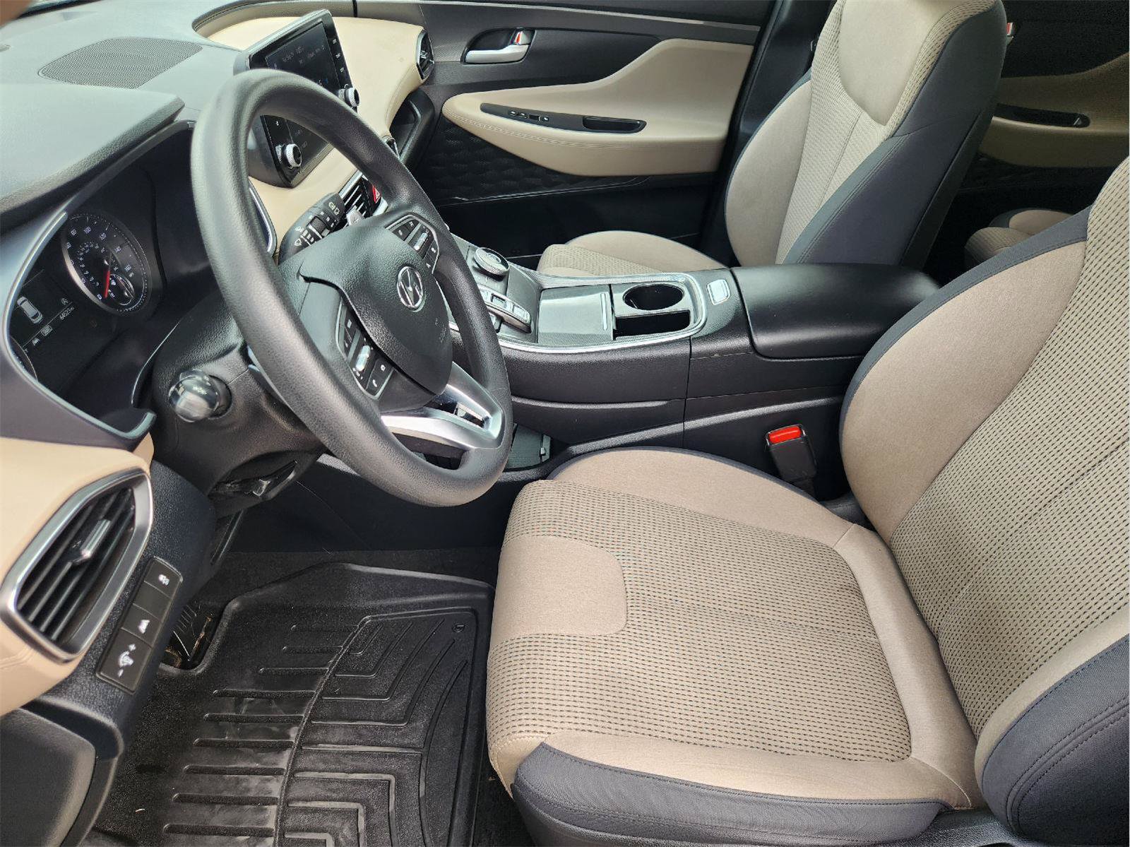 Used 2023 Hyundai Santa Fe SE FWD image 13