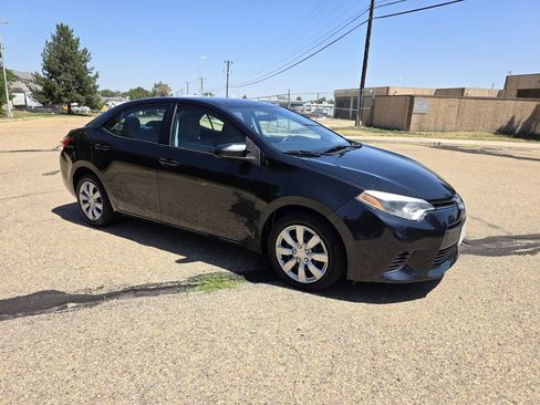 Used 2016 Toyota Corolla LE FWD image 10