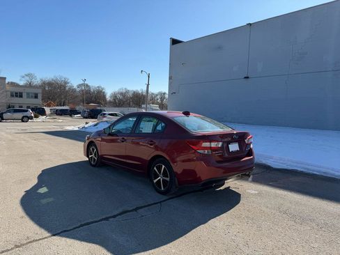 Used 2019 Subaru Impreza 2.0i Premium image 5