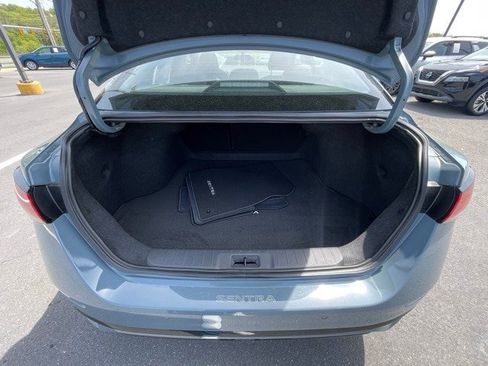 New 2025 Nissan Sentra SR w/ SR Premium Package image 16