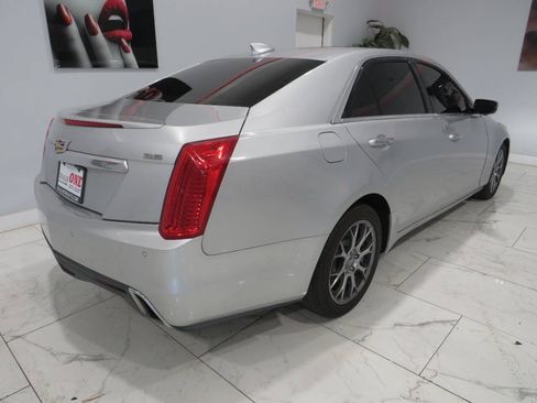 Used 2019 Cadillac CTS Luxury RWD image 3