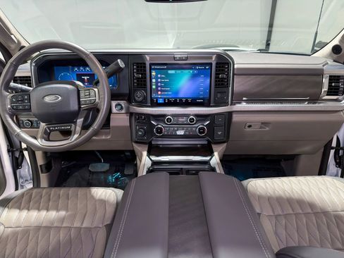 Used 2025 Ford F450 Platinum w/ Platinum Plus Package AWD/4WD image 11