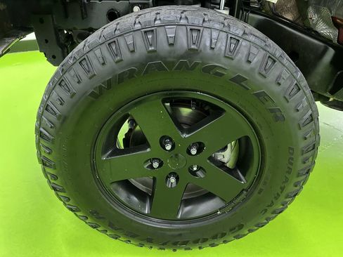 Used 2012 Jeep Wrangler Sport AWD/4WD image 15