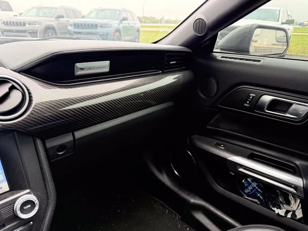 Used 2018 Ford Mustang Premium w/ Carbon Sport Interior Package RWD image 15