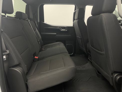 Used 2024 Chevrolet Silverado 1500 RST AWD/4WD image 35