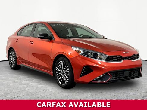 Used 2023 Kia Forte GT-Line w/ GT-Line Premium Package FWD image 3