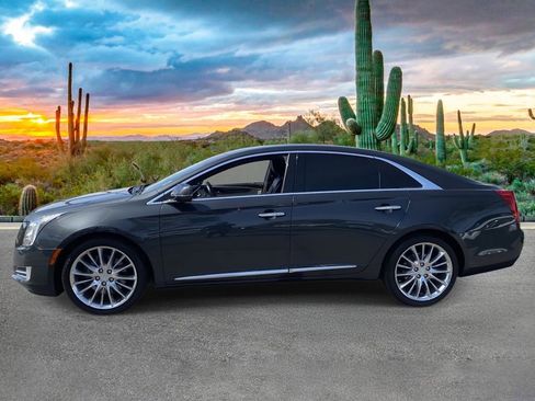 Used 2016 Cadillac XTS Platinum image 6