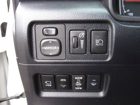 Used 2022 Toyota 4Runner SR5 Premium w/ TRD Black Wheel Package (TMS) AWD/4WD image 36