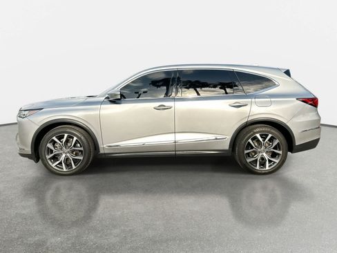 Used 2024 Acura MDX FWD w/ Technology Package image 4