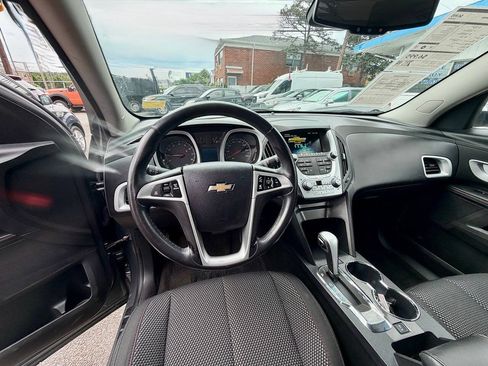 Used 2013 Chevrolet Equinox LT w/ Chrome Package AWD/4WD image 9