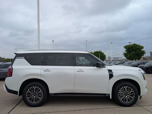 New 2026 Nissan Armada SL RWD image 3