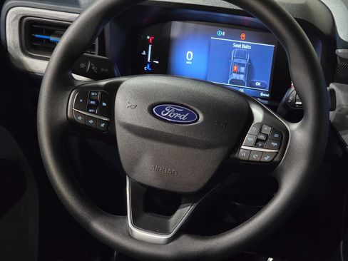 New 2025 Ford Maverick XLT image 27