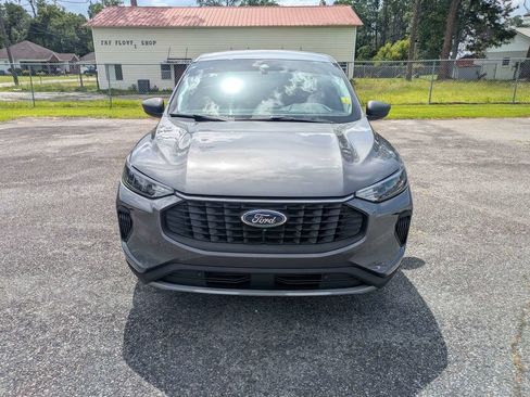 Used 2023 Ford Escape Active w/ Tech Pack #1 FWD image 10